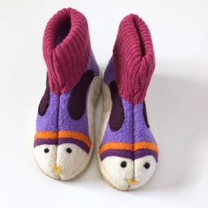 Girls Garnet Slippers Boots 9